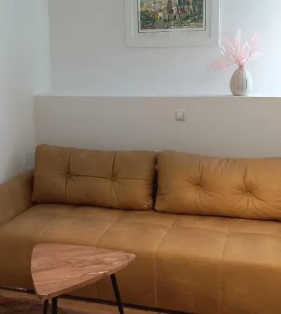 Πανσιόν Klaudija 4*