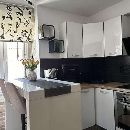 Klaudija ゲストハウス トロギール