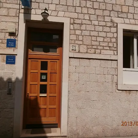 Klaudija Τρογκίρ