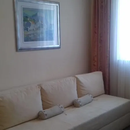 Guest house Klaudija 4*