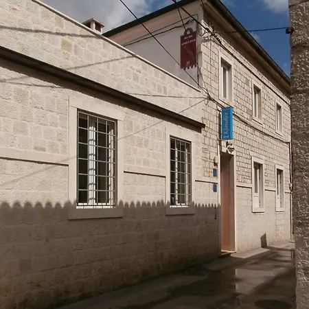 Πανσιόν Klaudija